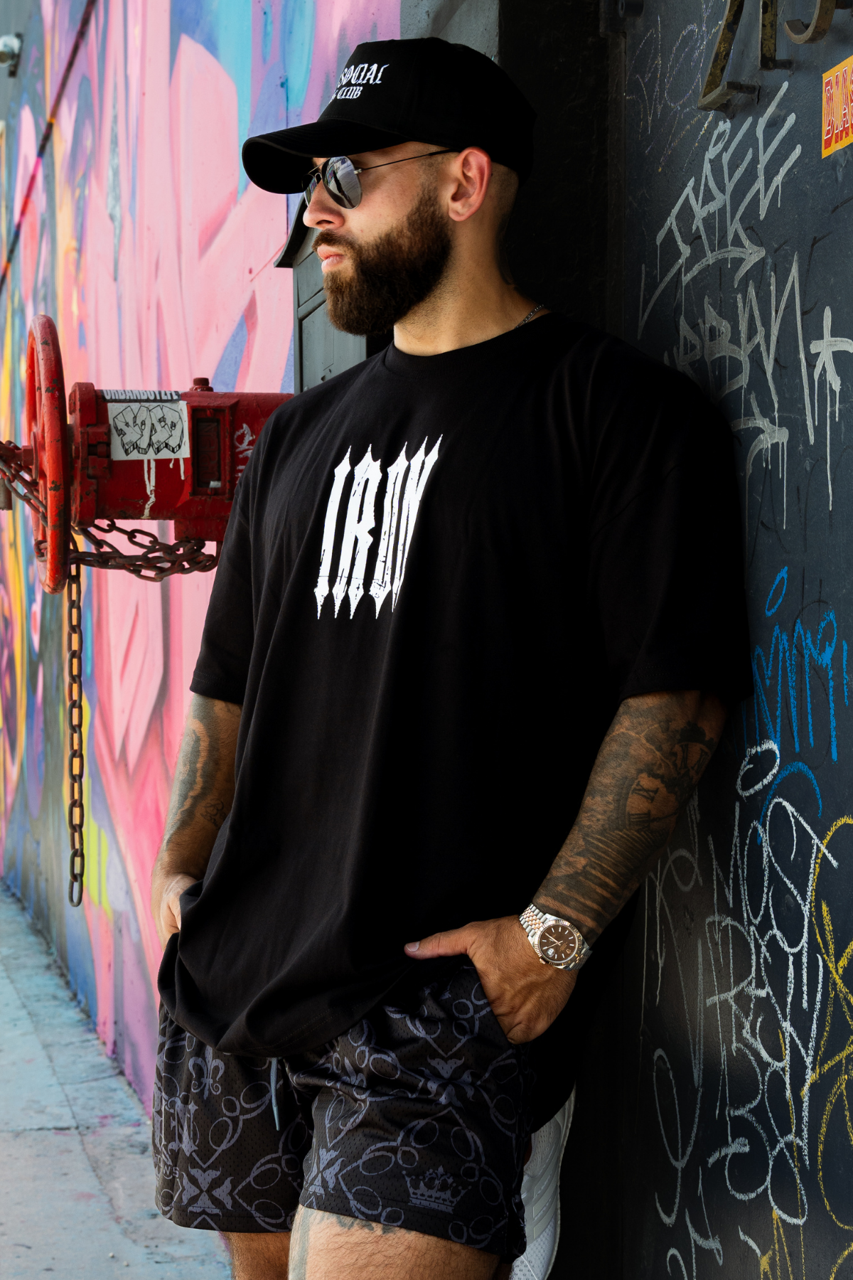 Iron Family Oversized Tee