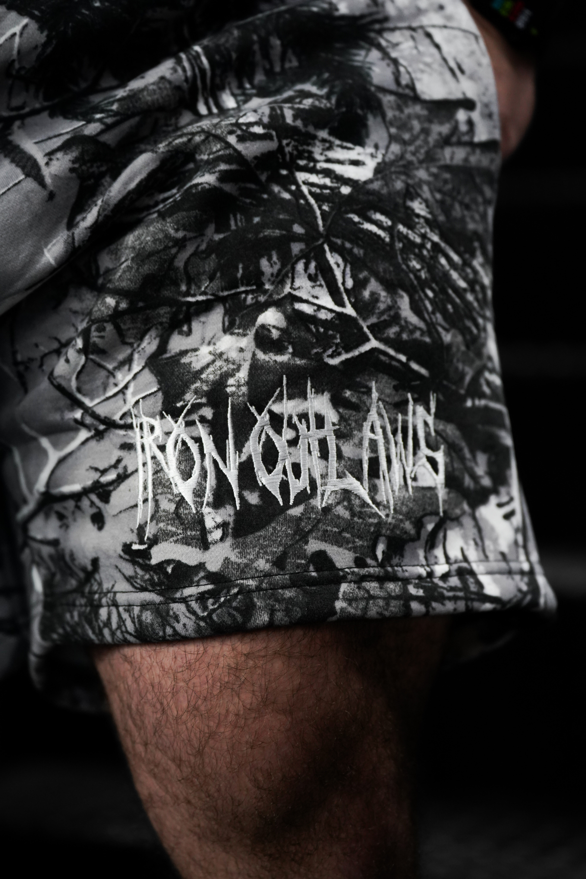 Heavyweight Shorts White Camouflage