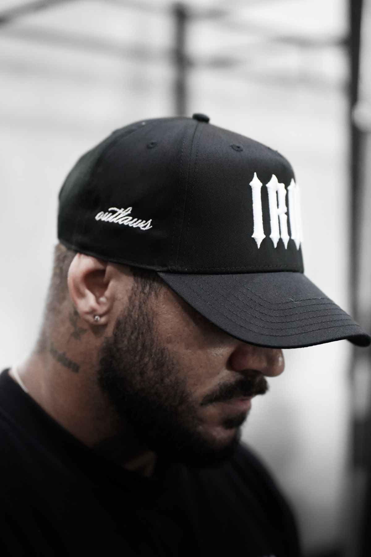 Iron Family Snapback Black